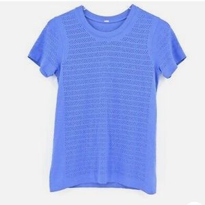 Lululemon top